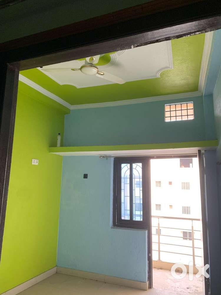 Newly built 3 BHK near main road