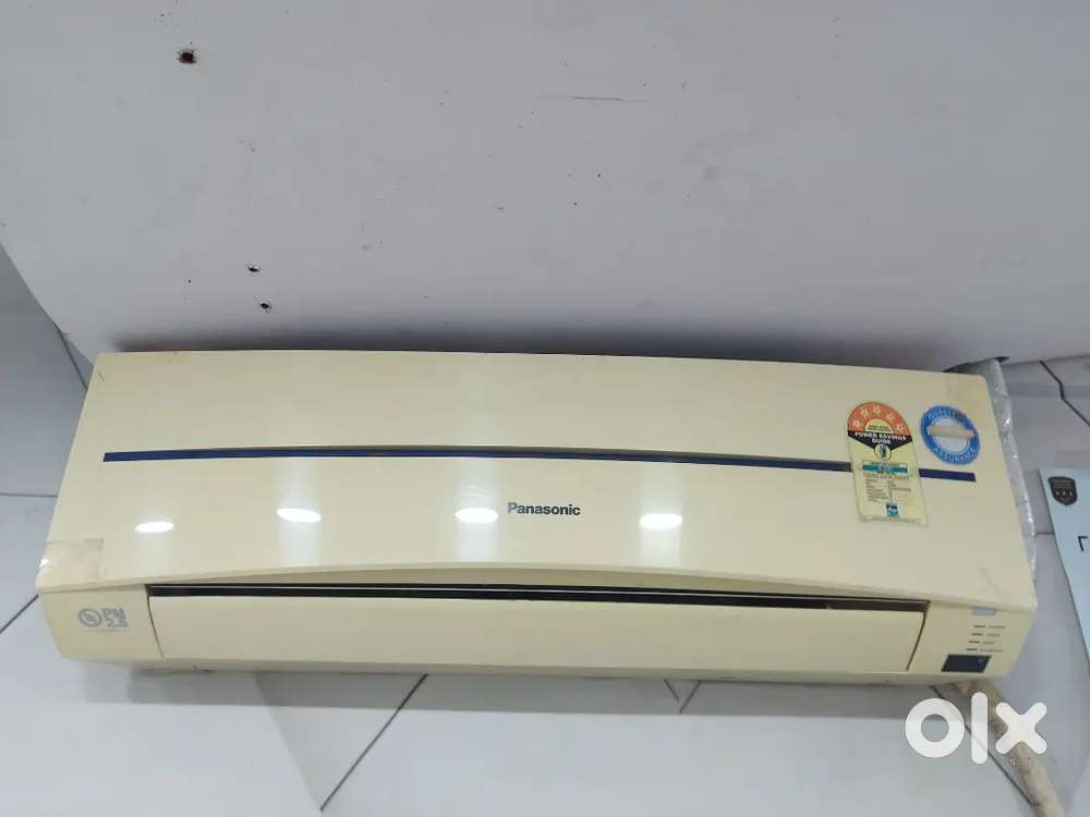 Split Ac In Good condition 100%working mode