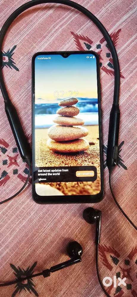 Realme Narzo Smartphone + Boat Bluetooth Headset Combo