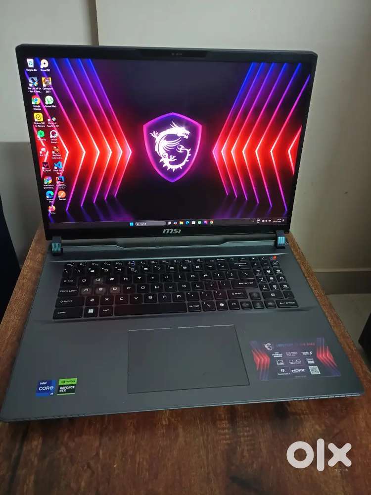 MSI Vector 17 HX Gaming Laptop i9  32GB  2TB SSD  RTX 4070