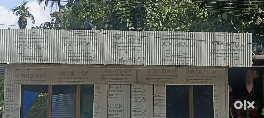 Bakery shop sales girls