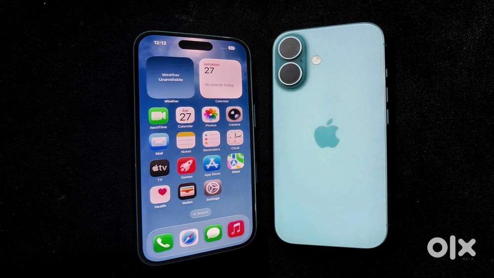 Iphone 16 Green color 16/128gb mint condition with box and cable!