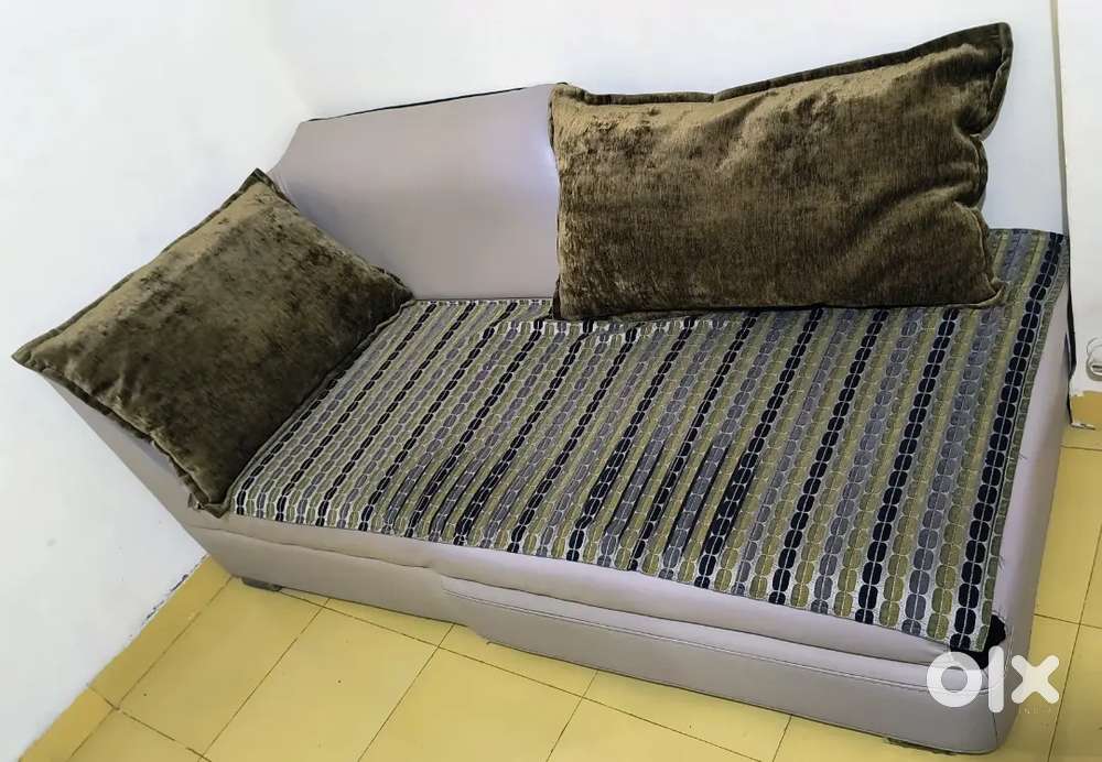 3 seater + 1 seater mini sofa free