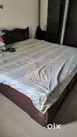 Sleep well foam matress king size ( 6 inch thick)
