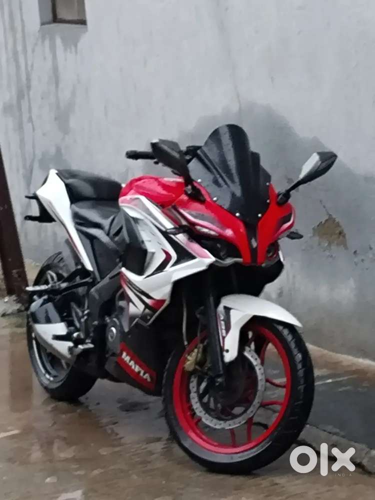 Rs 200 (BS-IV)