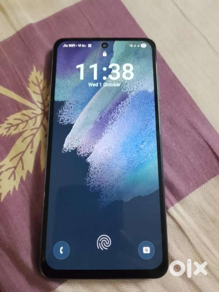 Samsung  GALAAXY S21FE  5G Excellent condition withbox