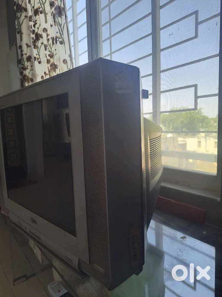 LG FLATRON TV