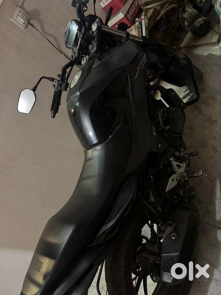 Hero Xtreme 160R Stealth Edition for sale