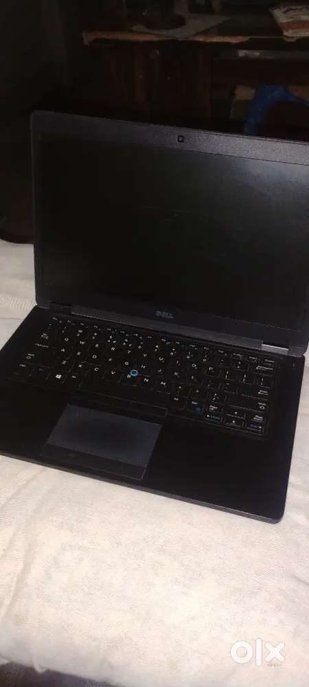 Dell laptop 8/256