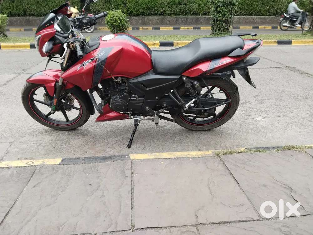 TVS APACHE RTR 160