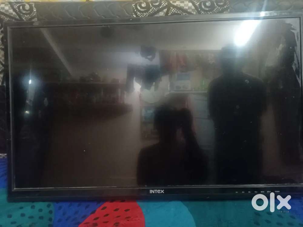 LED-Intex 32 inch TV with proper condition