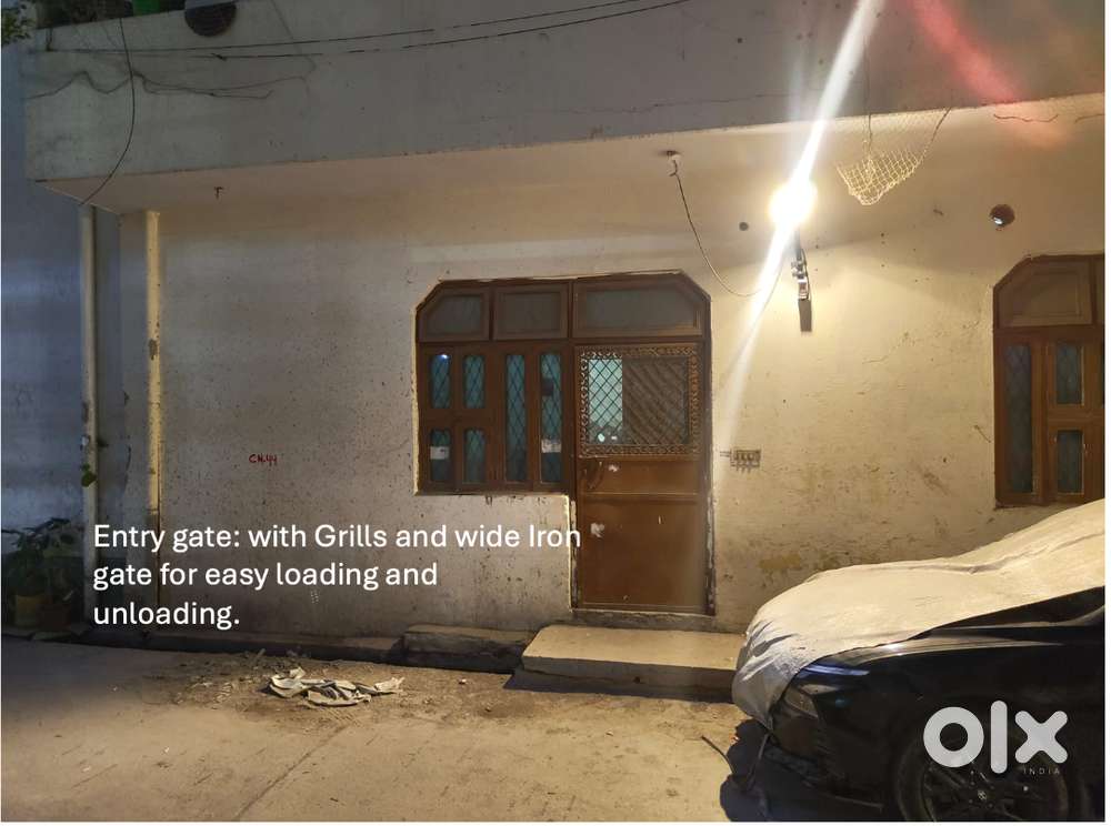 Storage/ warehouse space in Dilshad Garden- perfect for dark stores