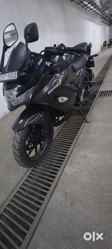 Suzuki Gixxer Sf 250
