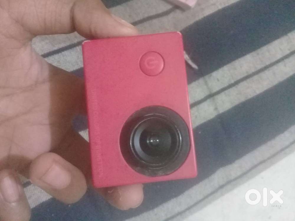 United colour of benetton mini camera