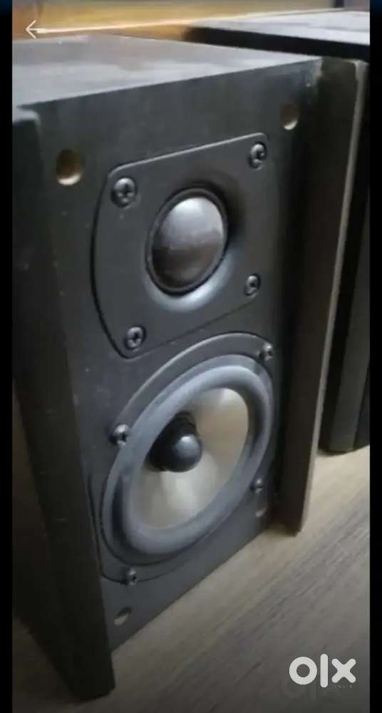 BOSTON CS-23 reflex bullet speakers
