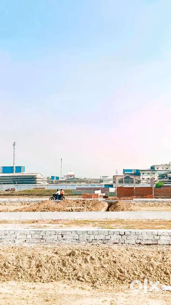 लखनऊ बख्शी का तालाब सीतापुर हाइवे।