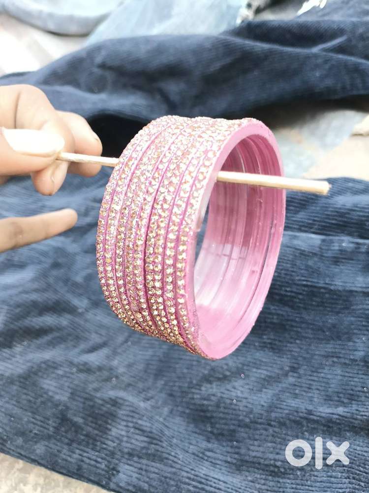 Kach ki churi 24 pese available golden white and colour