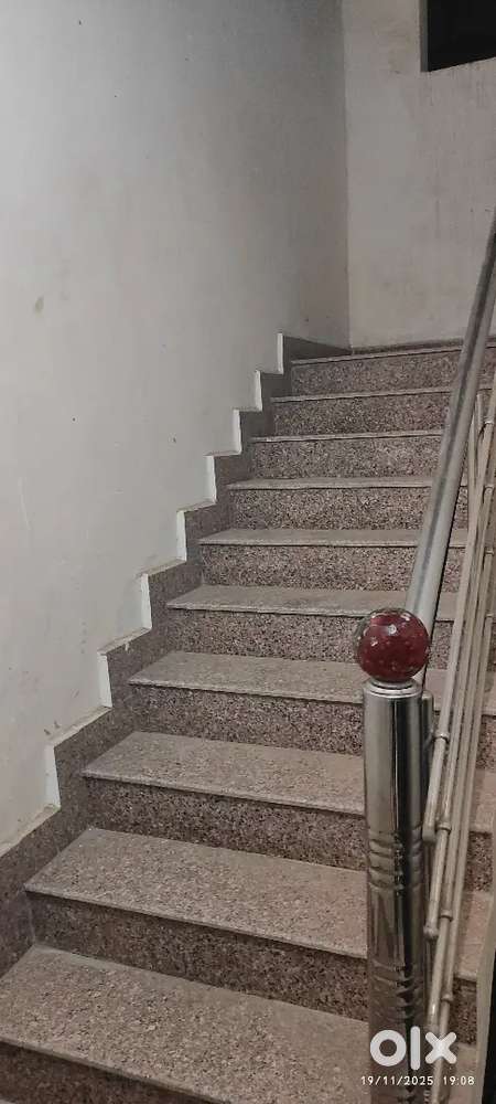 इनडीपेनडेंट घर