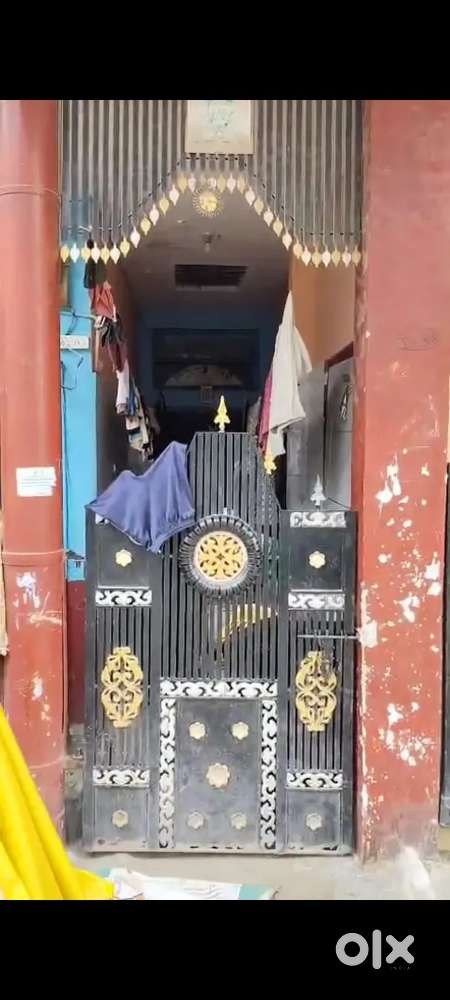 It's very nice Old Building East face near govindpura