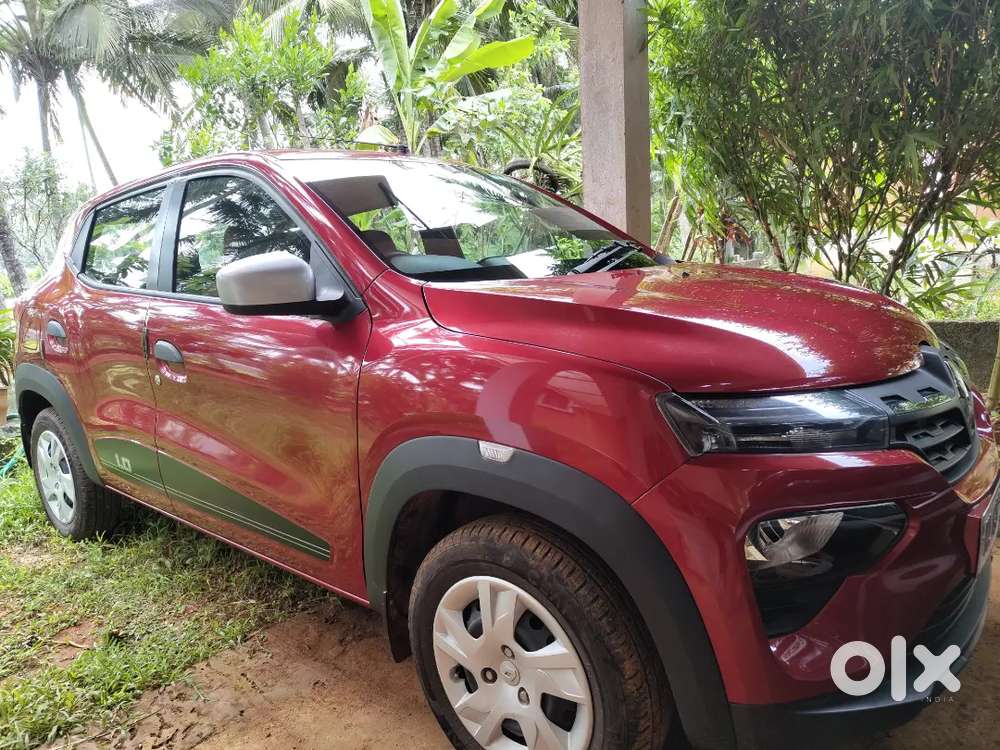 Renault KWID 2023 Petrol automatic12500 Km Driven well maintained