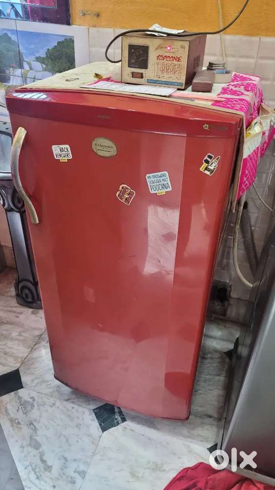 Fridge with stabilizer(non negotiable)