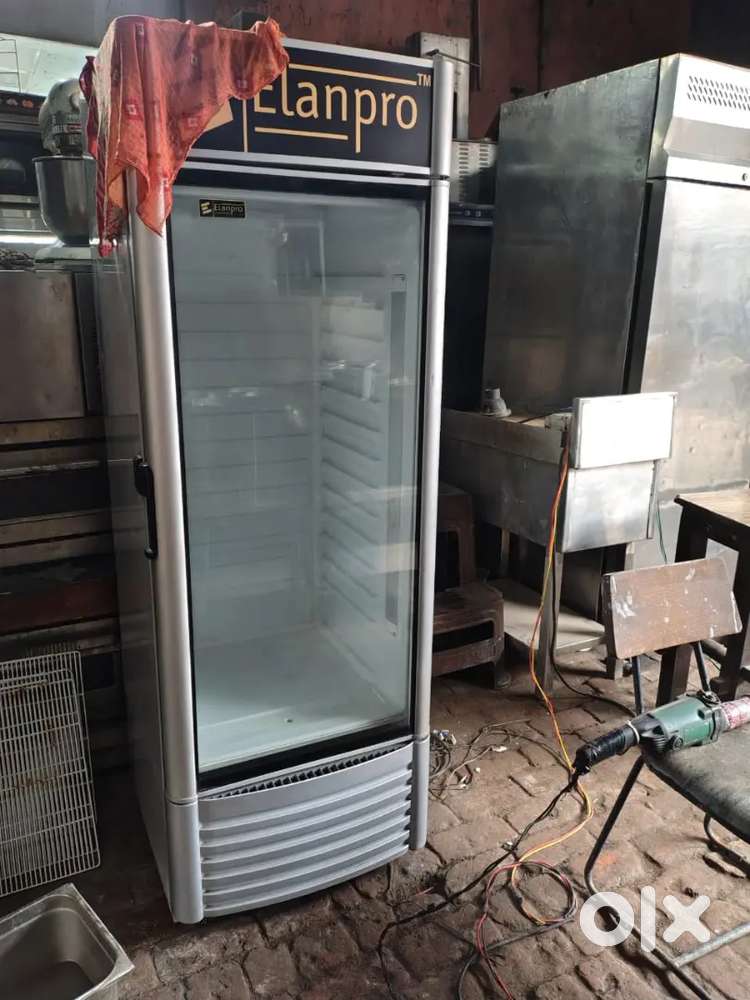 Commercial visi cooler