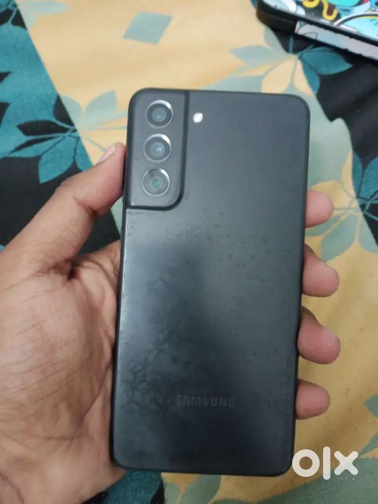 Samsung s21fe 5g 256gb mint condition 1.5 years old no bill box