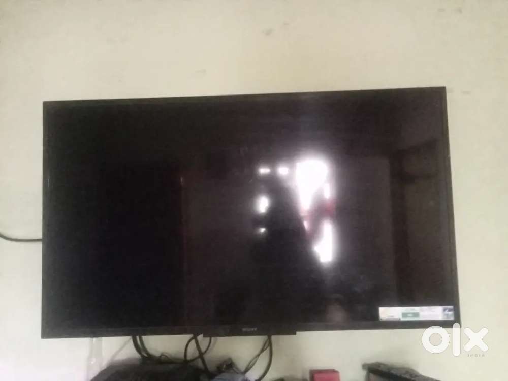 Electronic item TV in good condition