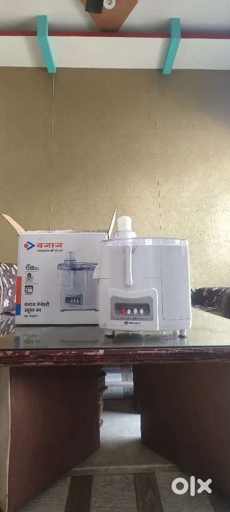 Bajaj juicer