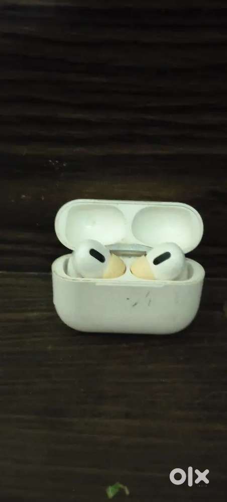 Good condition abhi lena ha to 400 rs