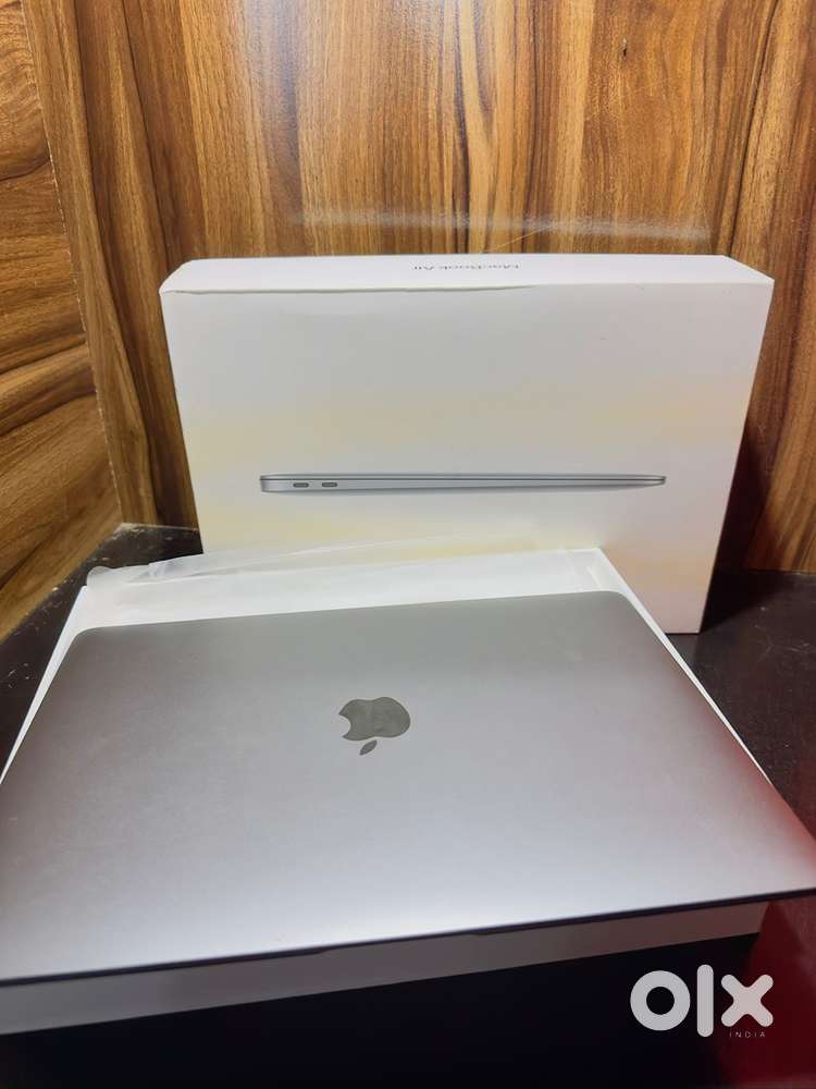 MacBook air m1 chip 2020 8gb ram 256gb ssd  Battery health 86% all ok