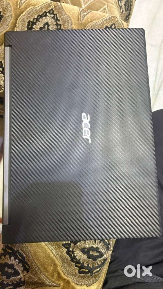 Acer Aspire 7 A715-75G