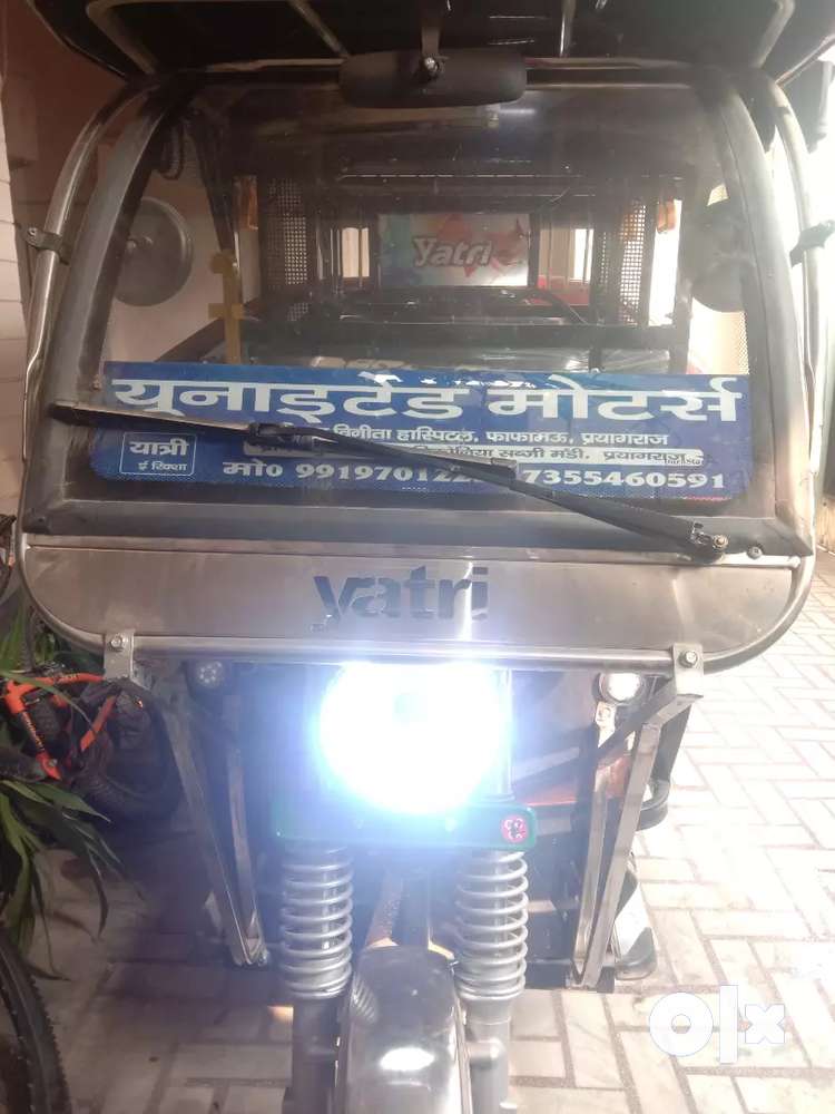 Yatri Delux E - Rickshaw For sale , Only 3 days Driven with GPS