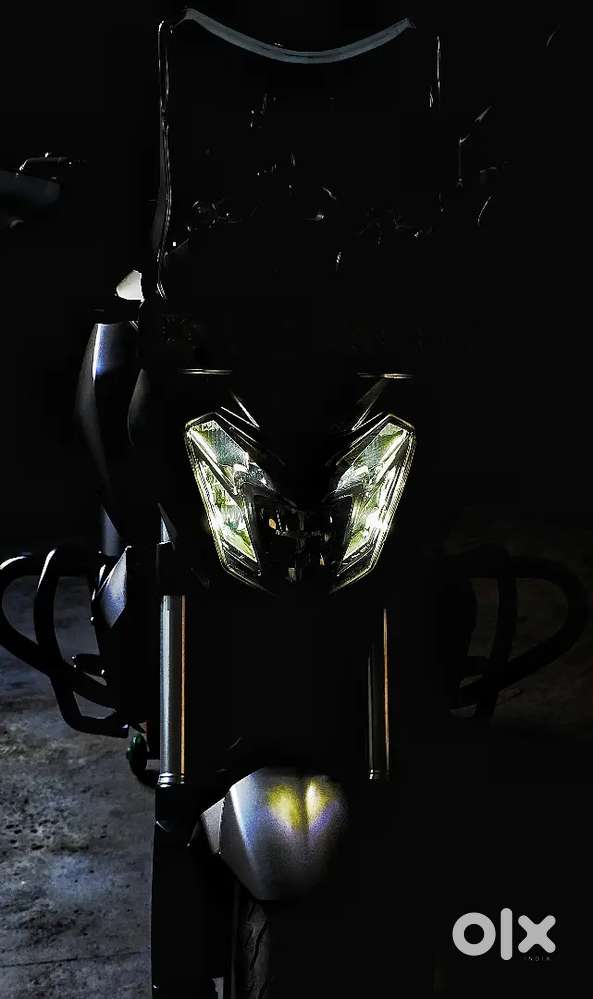 Dominar 400 2024 Model Black