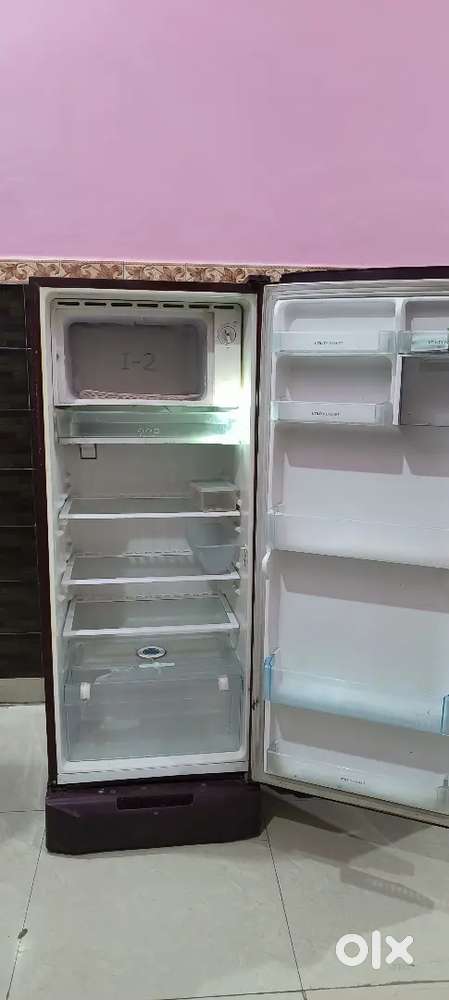 Fridge 200 l