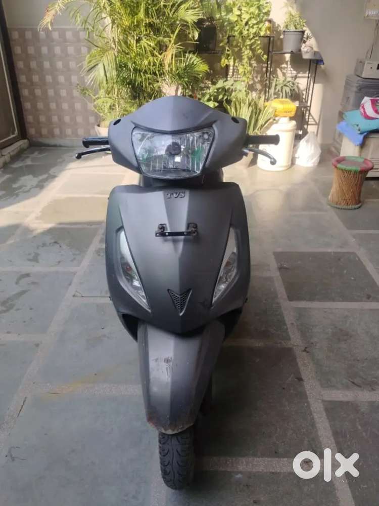 All okay all good brand condition brand new condition donon tyre naye