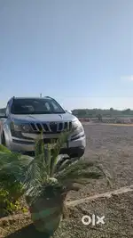 Mahindra XUV500 2013