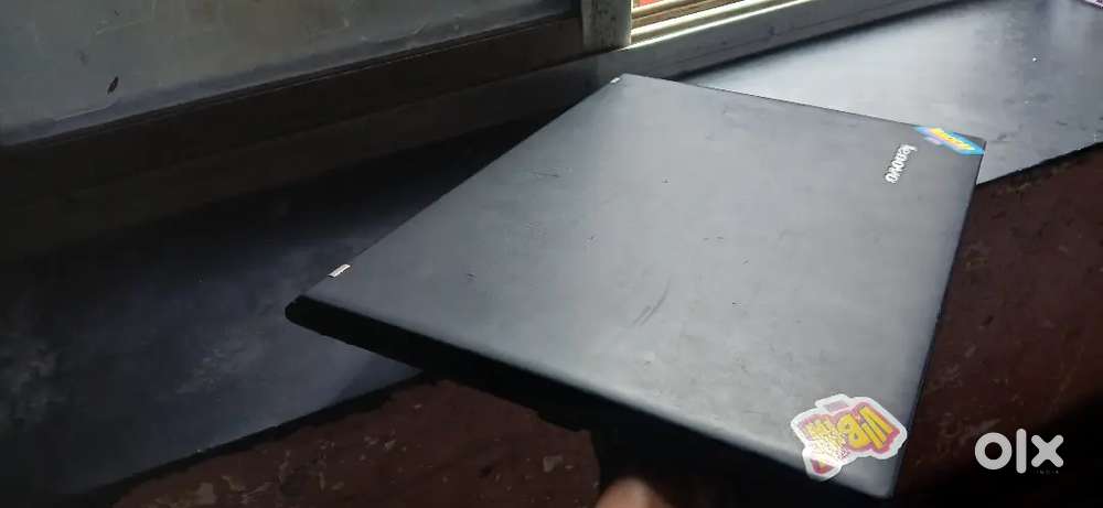 Lenevo intel (R) Pentium CPU 3825U 90,i5 gen RAM:12GB 64 bit ssd:128