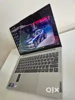Lenovo IdeaPad Slim 5 Intel Core Ultra 5 125H 14 OLED Display