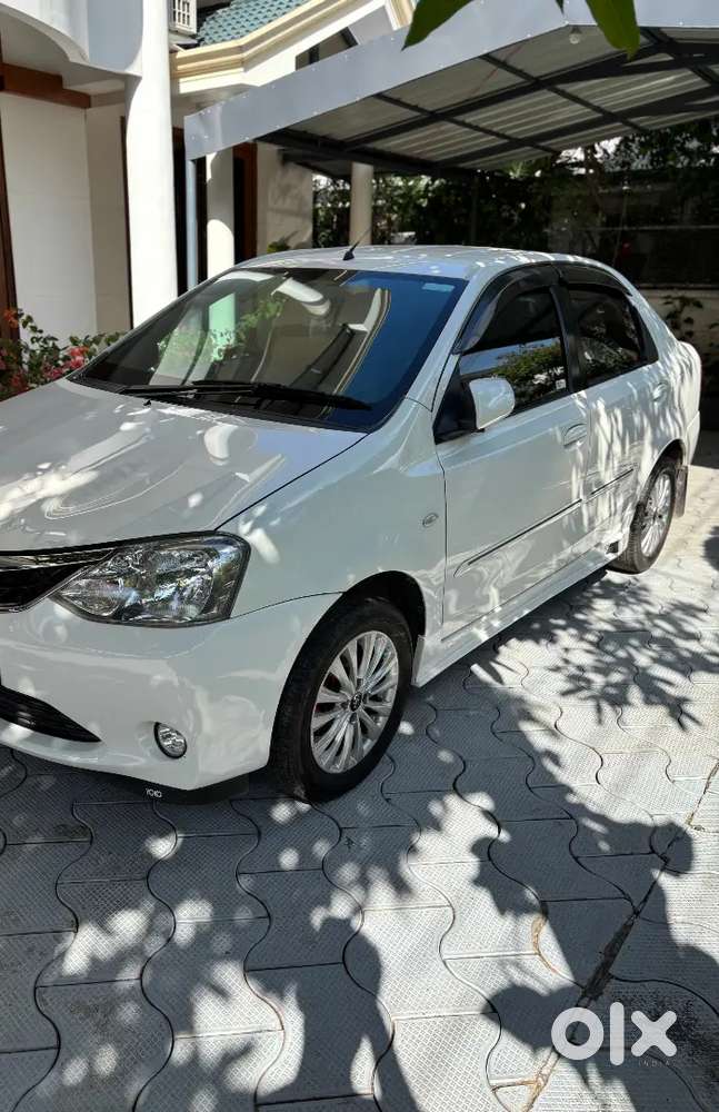Toyota Etios 2011 Petrol Well Maintained
