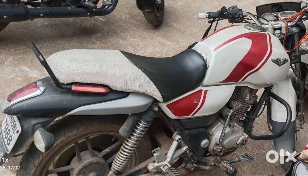 Urgent Sale – Bike in Good Engine Condition, Custom Silencer  ₹33,000