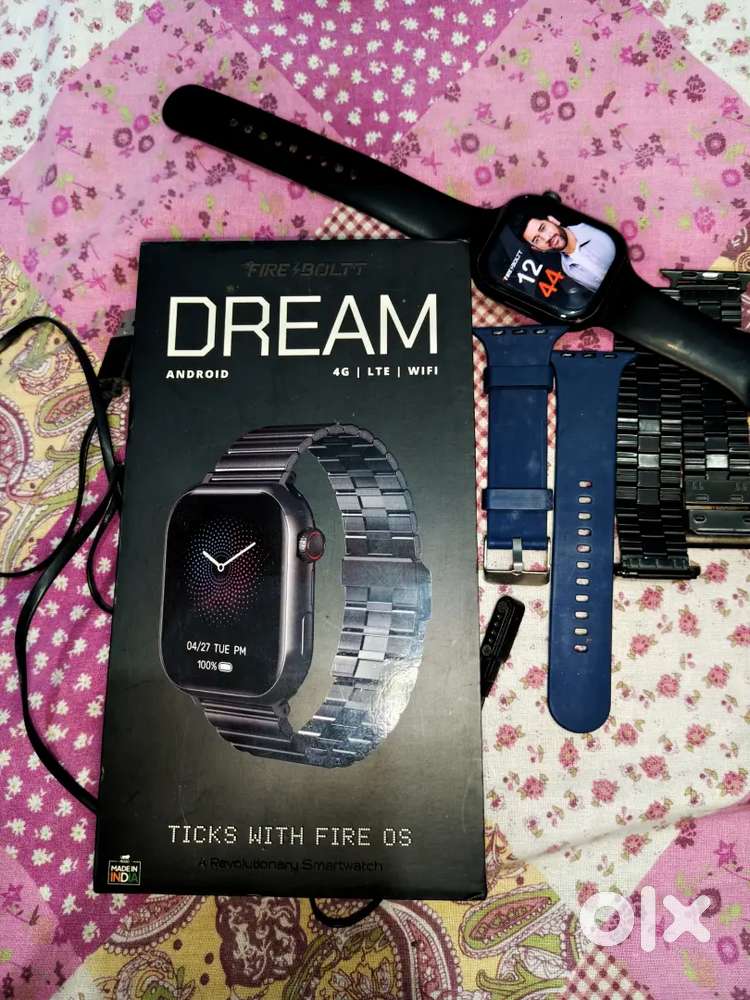 Android smart watch full new condition only 3 month hua h