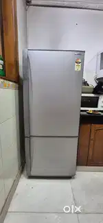 Panasonic Refrigerator / Fridge with Freezer