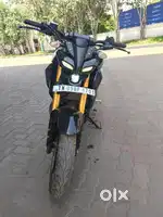 YAMAHA MT 15