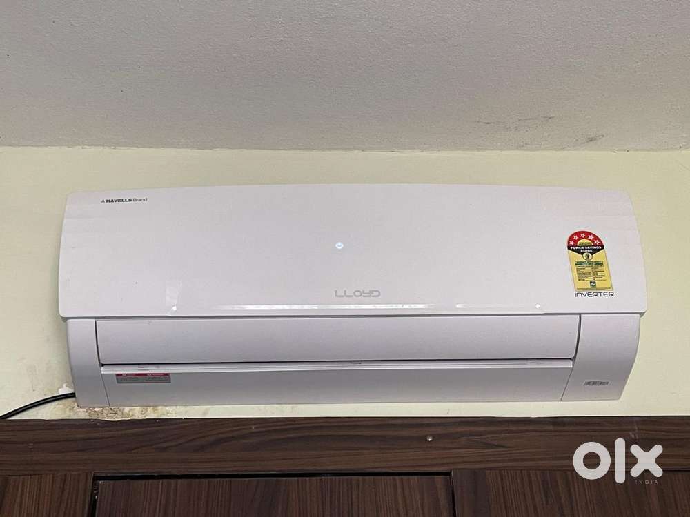 1.5ton Llyod 1.4 years old split AC
