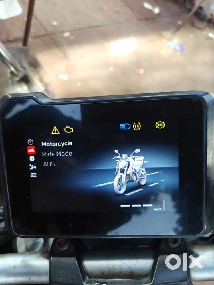 Duke display Speedo meter