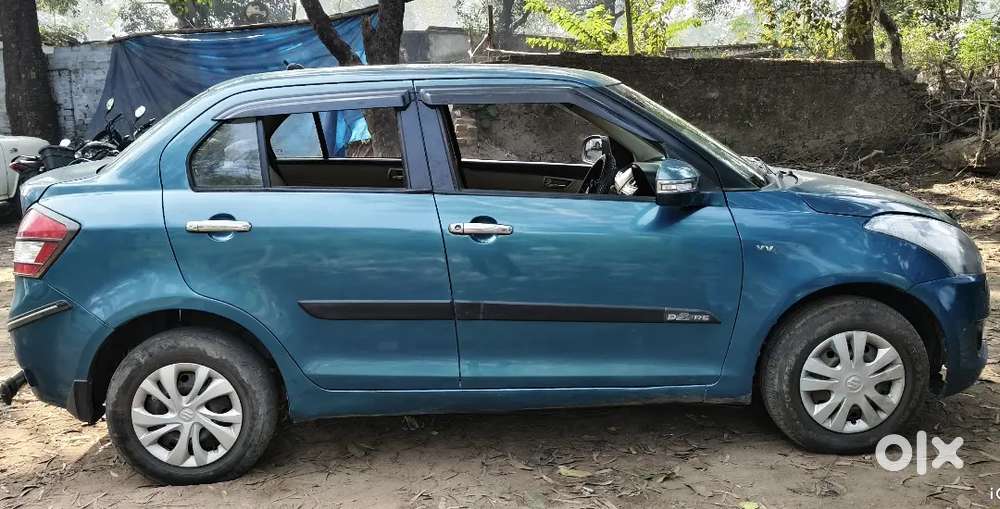 Maruti Suzuki Swift Dzire August 2014 petrol