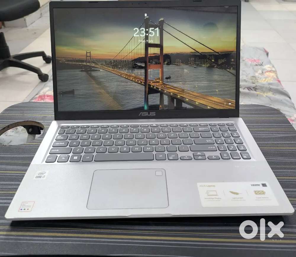 Asus Vivobook 14 intel core i7