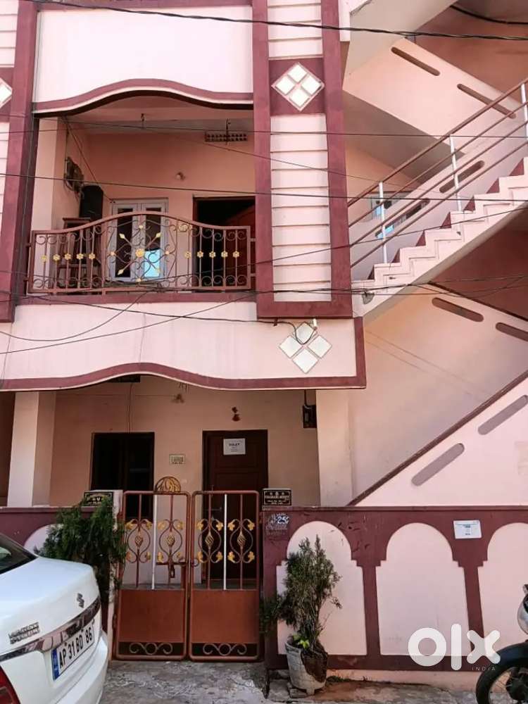 1BHK Semi Furnished flat for rent