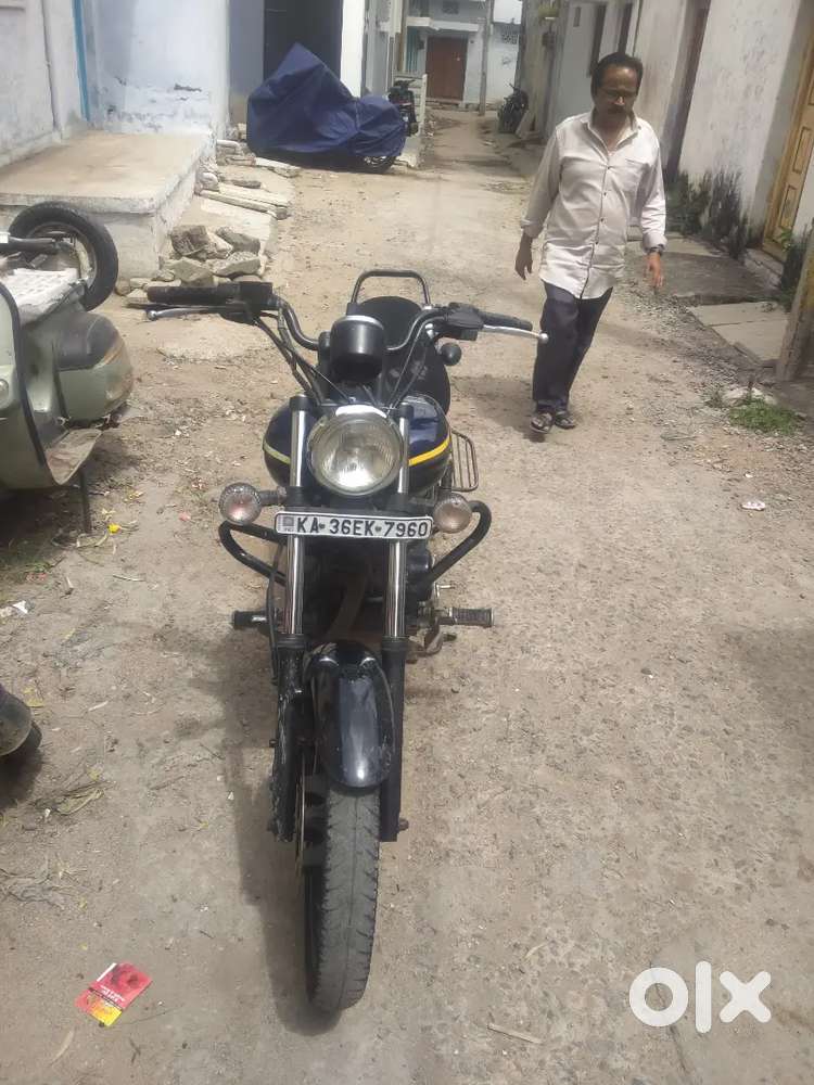 Bajaj Avenger 150